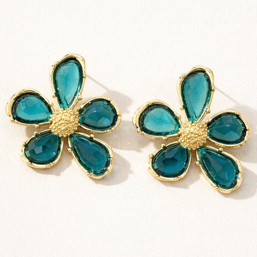 Ocean Blue Petal Crystal Earrings (9012)